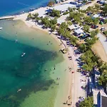 Five-bedroom In Novigrad Novigrad (Dalmatia)