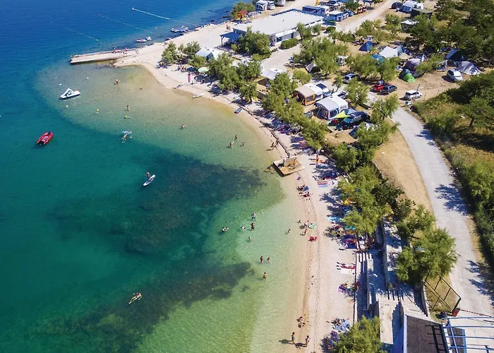 Five-bedroom In Novigrad Новиград-Далмация